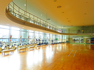 新潟県健康づくり・スポーツ医科学センターフィットネスホール（併設施設）
